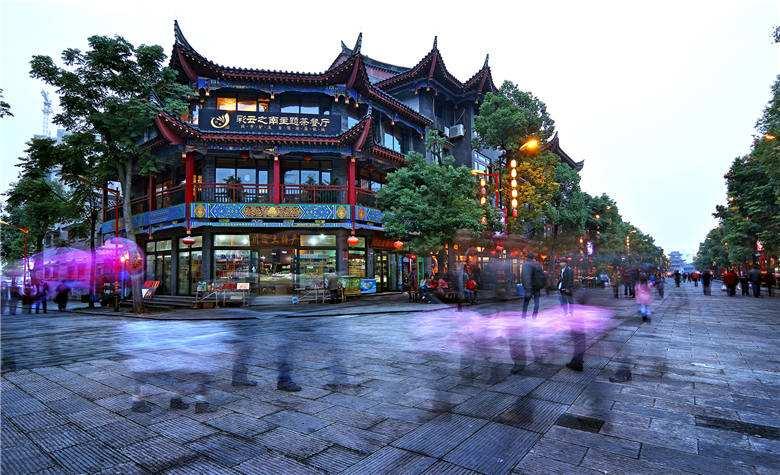 轻信“代理退保”是救命稻草,结果却是踏入陷阱的开始